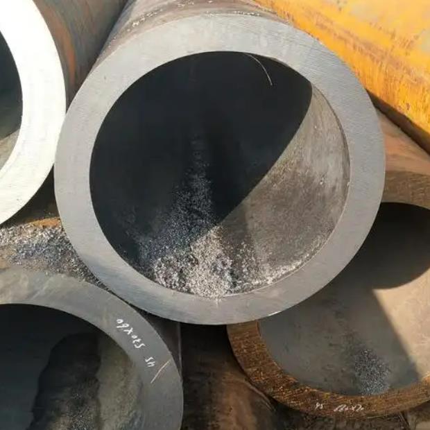 山東大口徑無(wú)縫鋼管直銷(xiāo)商